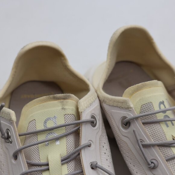 On Cloud 5 Coast Running Women's Size 7.5 Beige Sand Lace Up Cushion Casual - Picture 10 of 11